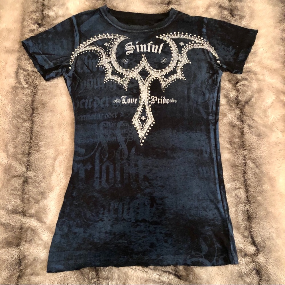 Sinful Women’s fitted shirt
